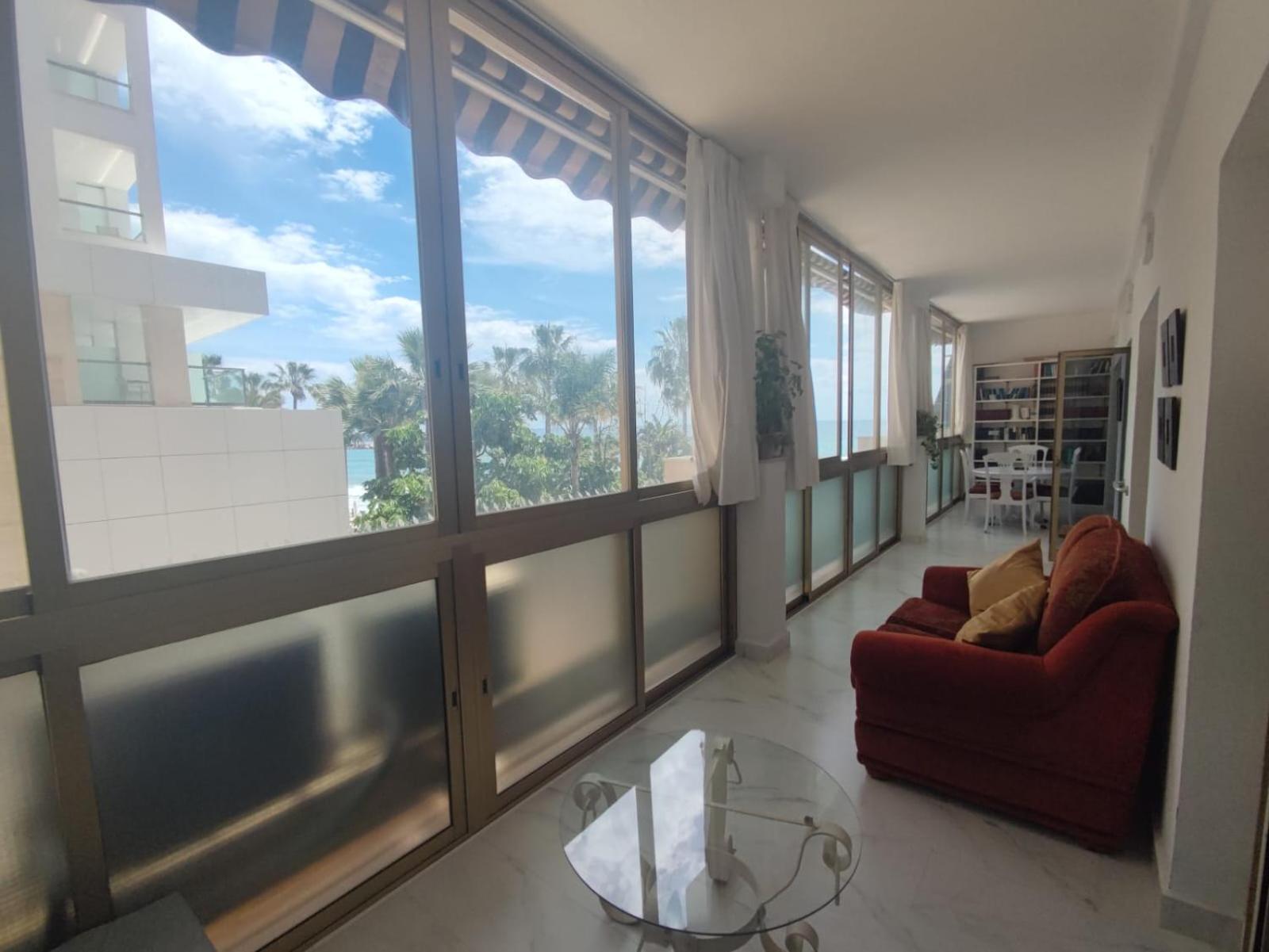 Mayoral Frontline Apartamento